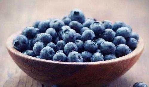 娱乐吃瓜酱蓝莓,吃瓜酱带你领略明星幕后故事